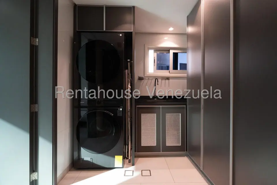Apartamento (1 Nivel) en Venta en Campo Alegre, Distrito Metropolitano - 44