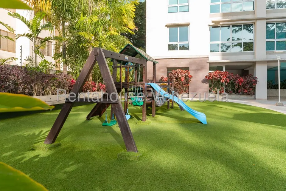 Apartamento (1 Nivel) en Venta en Campo Alegre, Distrito Metropolitano - 51