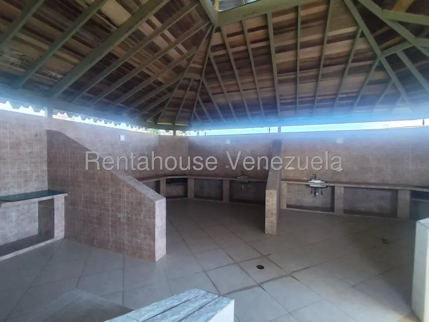 Apartamento (1 Nivel) en Venta en Costa Azul, Nueva Esparta - 6