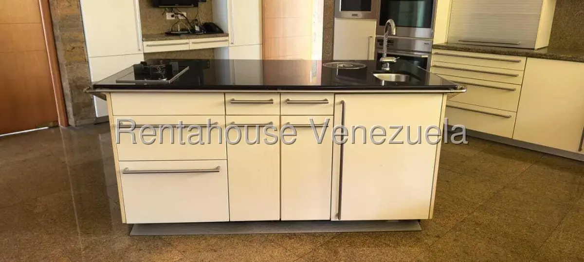 Casa (Multipes Niveles) en Venta en Los Chorros, Distrito Metropolitano - 23