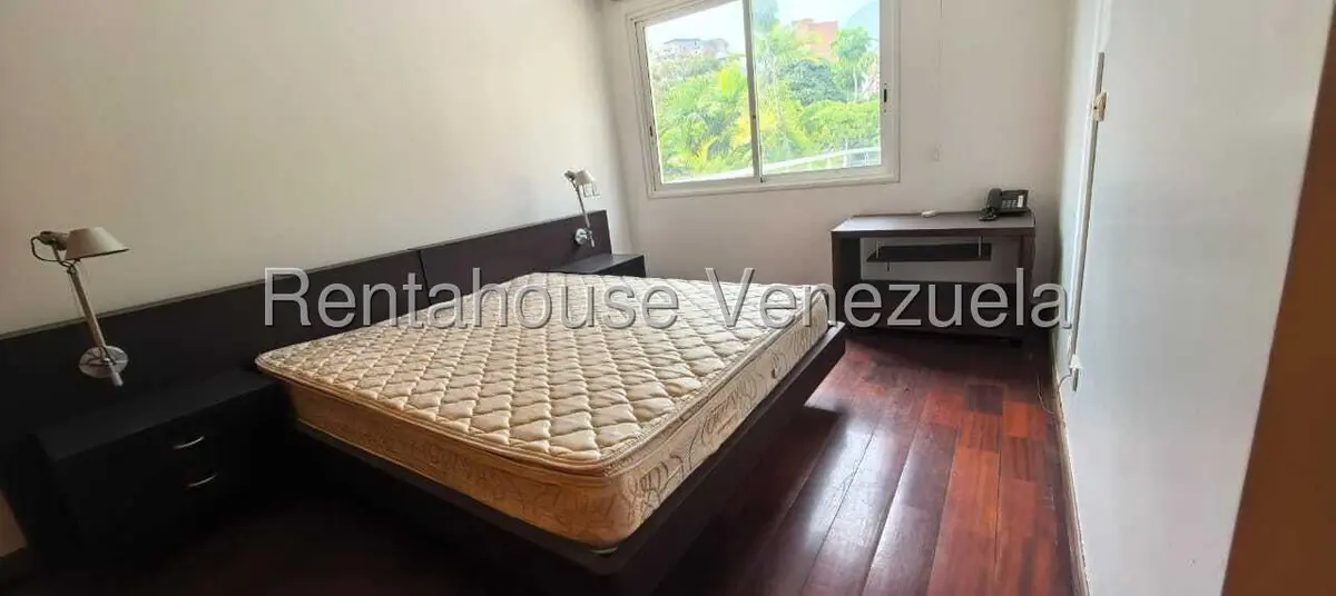 Casa (Multipes Niveles) en Venta en Los Chorros, Distrito Metropolitano - 37