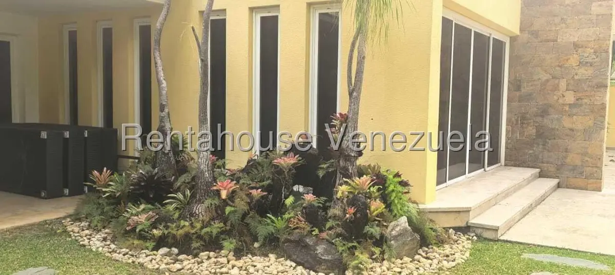 Casa (Multipes Niveles) en Venta en Los Chorros, Distrito Metropolitano - 55