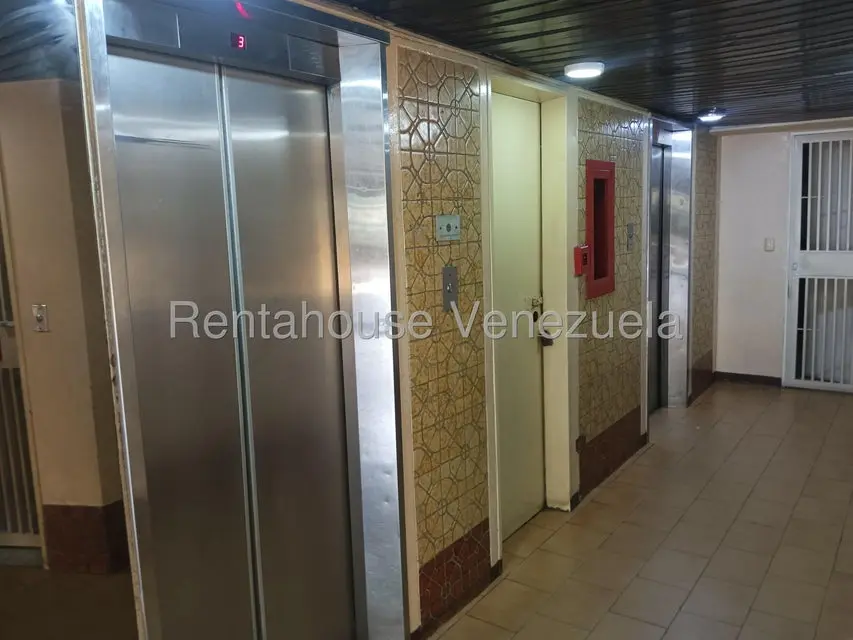 Apartamento (1 Nivel) en Venta en Parroquia San Juan, Distrito Metropolitano - 3