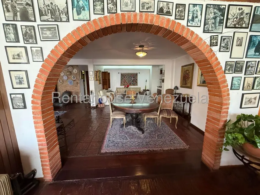 Casa (Duplex) en Venta en Santa Paula, Distrito Metropolitano - 15