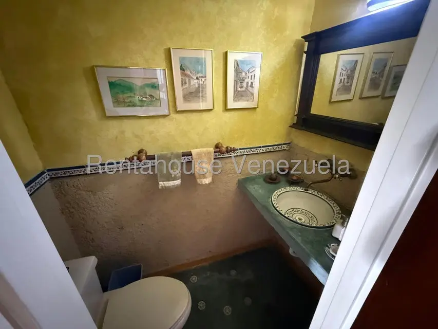 Casa (Duplex) en Venta en Santa Paula, Distrito Metropolitano - 16