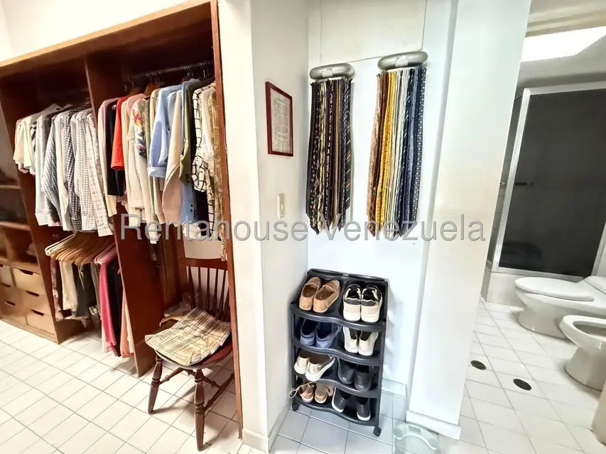 Casa (Duplex) en Venta en Santa Paula, Distrito Metropolitano - 21