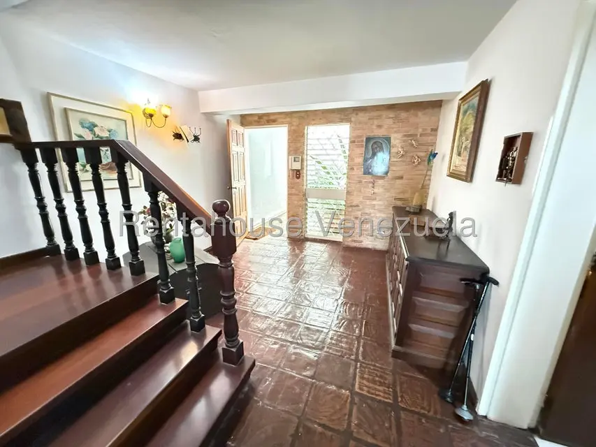 Casa (Duplex) en Venta en Santa Paula, Distrito Metropolitano - 4