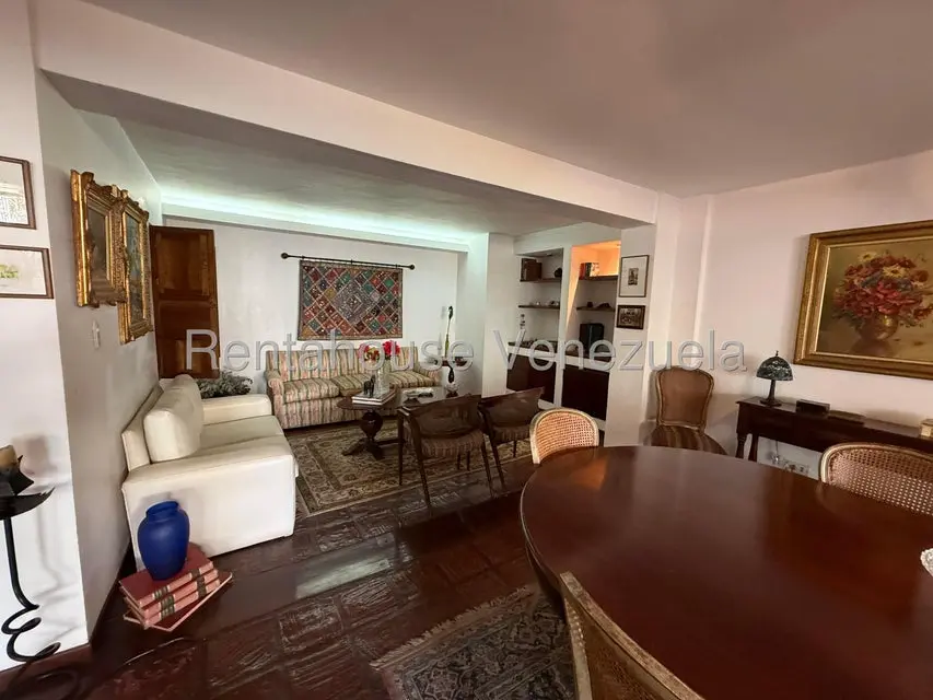 Casa (Duplex) en Venta en Santa Paula, Distrito Metropolitano - 10