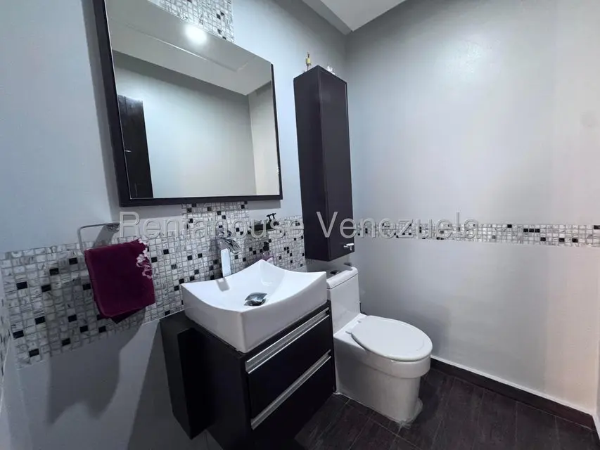 Casa (1 Nivel) en Venta en Colinas de La California, Distrito Metropolitano - 14