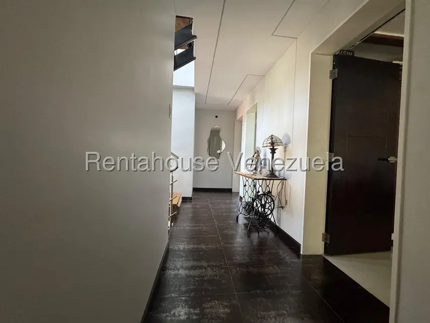 Casa (1 Nivel) en Venta en Colinas de La California, Distrito Metropolitano - 16