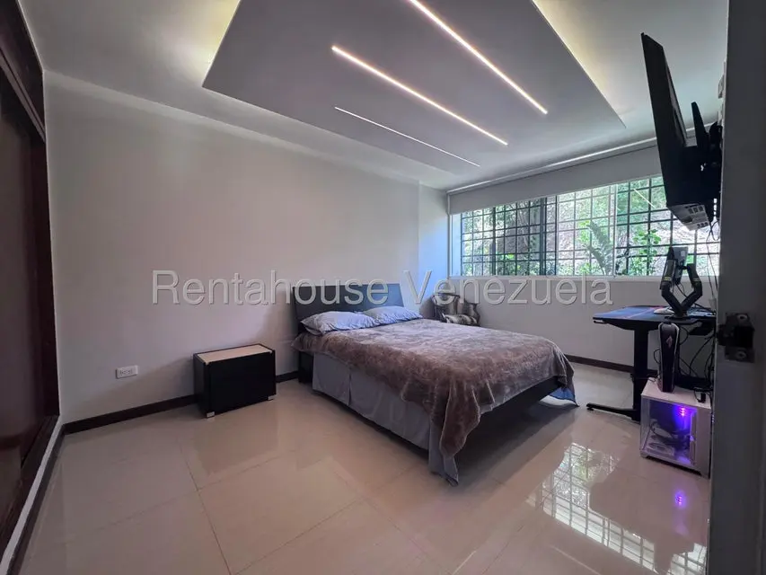 Casa (1 Nivel) en Venta en Colinas de La California, Distrito Metropolitano - 21