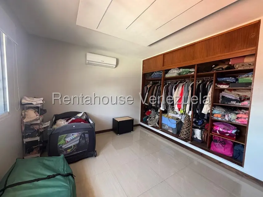 Casa (1 Nivel) en Venta en Colinas de La California, Distrito Metropolitano - 23