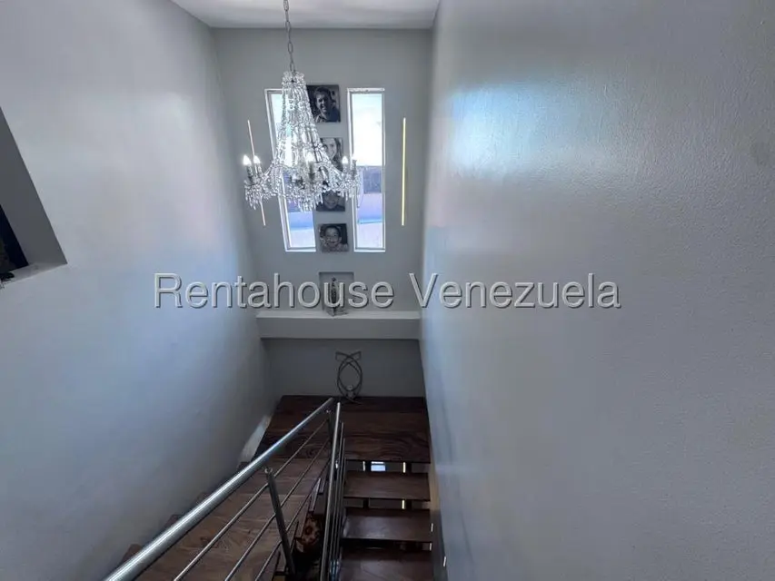 Casa (1 Nivel) en Venta en Colinas de La California, Distrito Metropolitano - 25