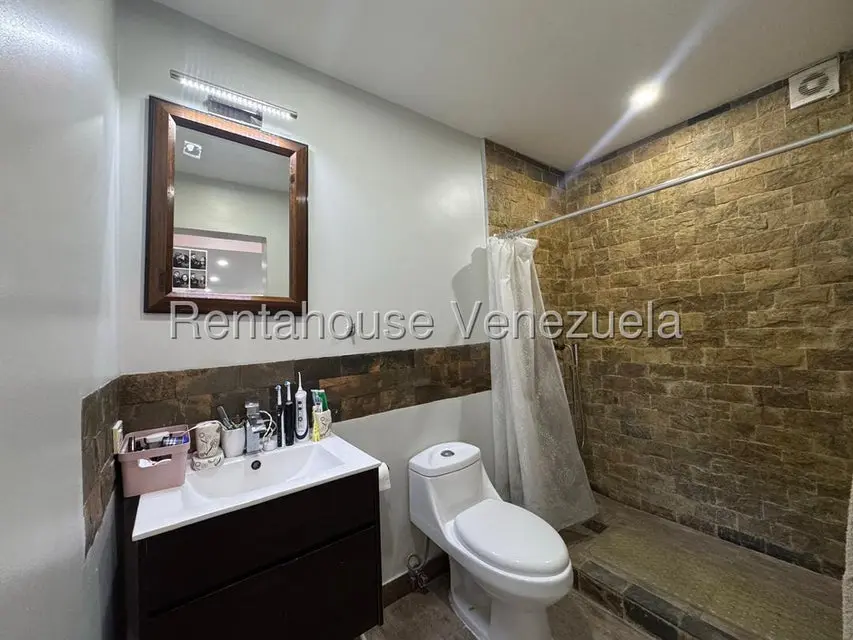 Casa (1 Nivel) en Venta en Colinas de La California, Distrito Metropolitano - 28
