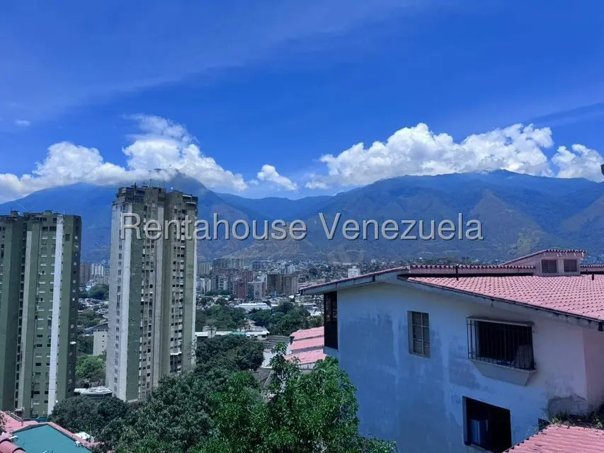 Casa (1 Nivel) en Venta en Colinas de La California, Distrito Metropolitano - 34