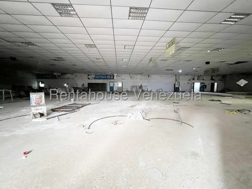 Comercial (Local Comercial) en Alquiler en Circunvalacion Dos, Zulia - 7