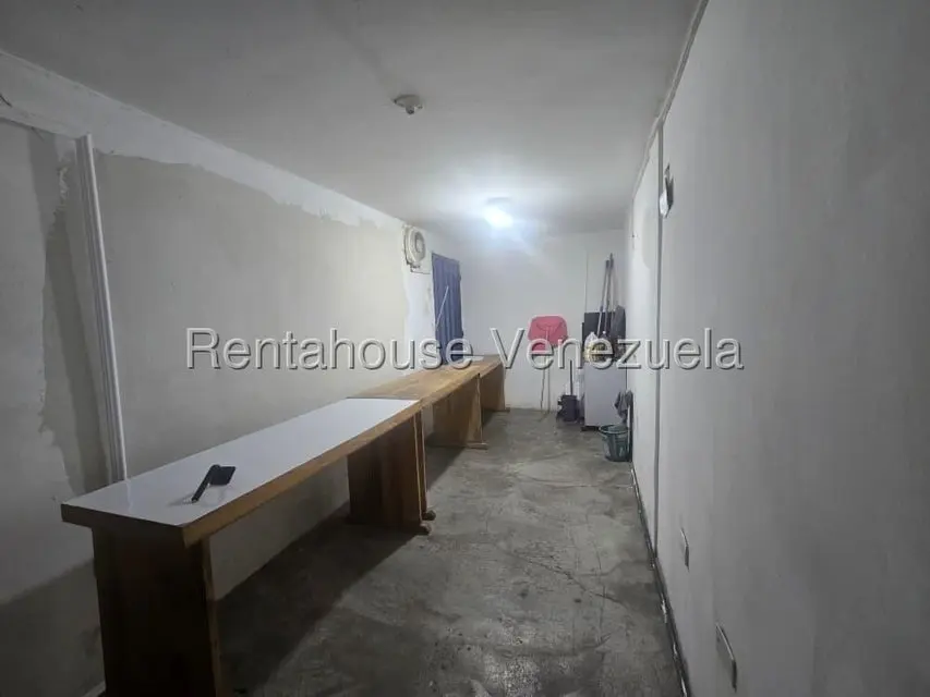 Comercial (Local Comercial) en Alquiler en La Mata, Lara - 11