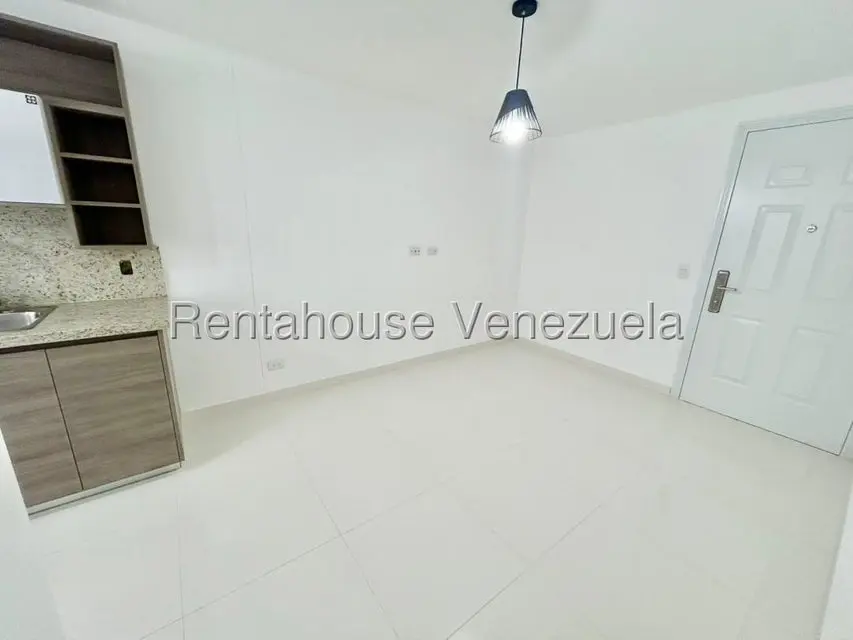 Apartamento (1 Nivel) en Alquiler en Ciudad Roca, Lara - 10