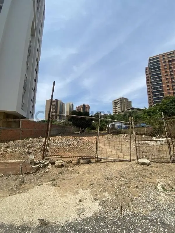 Terreno en Venta. Sector El Milagro - 2