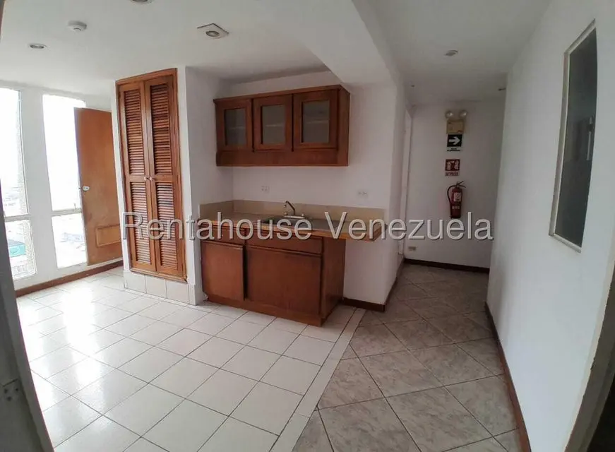 Comercial (Oficina) en Alquiler en 5 de Julio, Zulia - 12