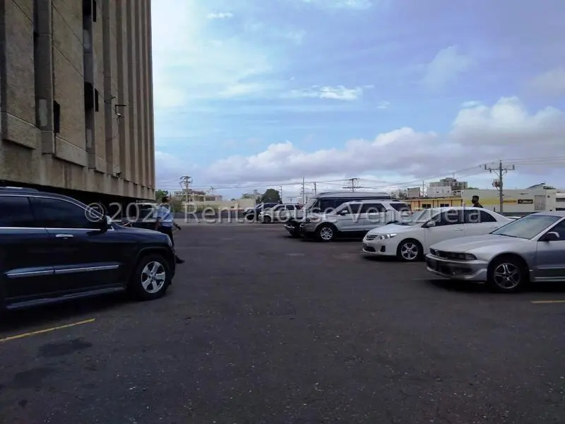 Comercial (Oficina) en Alquiler en 5 de Julio, Zulia - 19