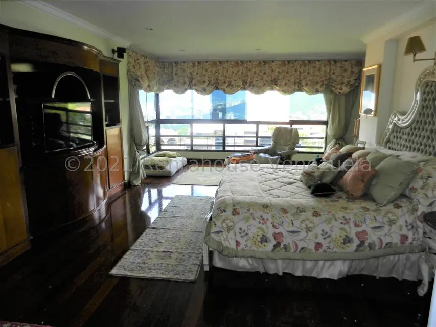 Apartamento (Multiples Niveles) en Alquiler en Colinas de Valle Arriba, Distrito Metropolitano - 18