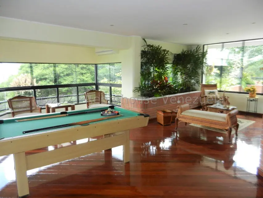 Apartamento (Multiples Niveles) en Alquiler en Colinas de Valle Arriba, Distrito Metropolitano - 32