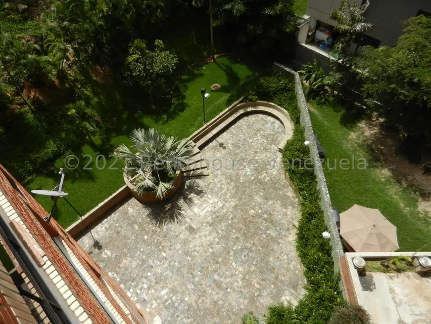 Apartamento (Multiples Niveles) en Alquiler en Colinas de Valle Arriba, Distrito Metropolitano - 35