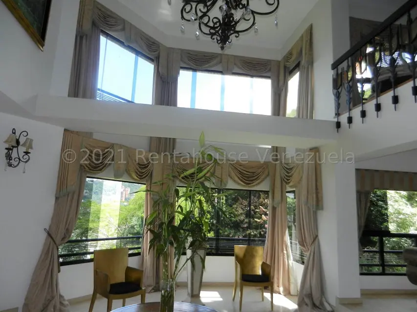 Apartamento (Multiples Niveles) en Alquiler en Colinas de Valle Arriba, Distrito Metropolitano - 5