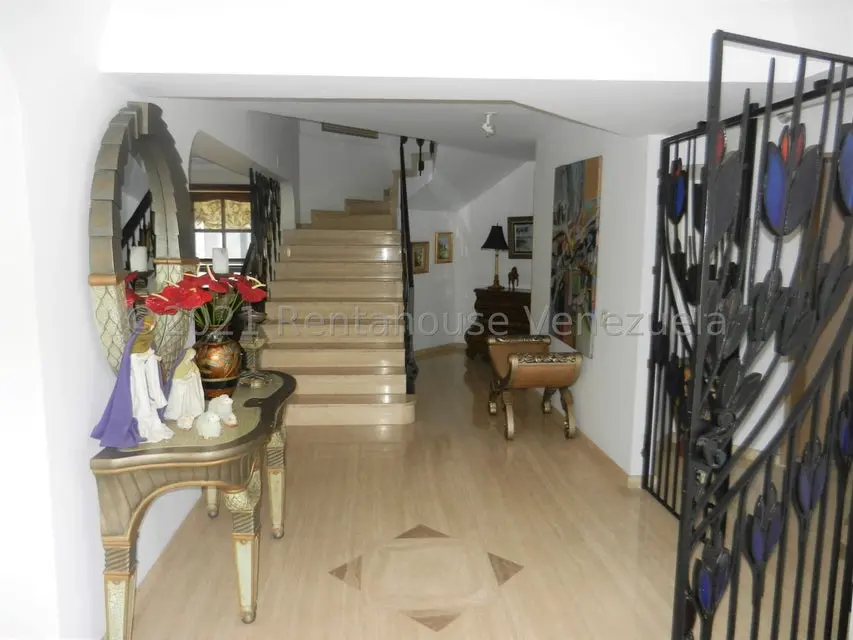 Apartamento (Multiples Niveles) en Alquiler en Colinas de Valle Arriba, Distrito Metropolitano - 7