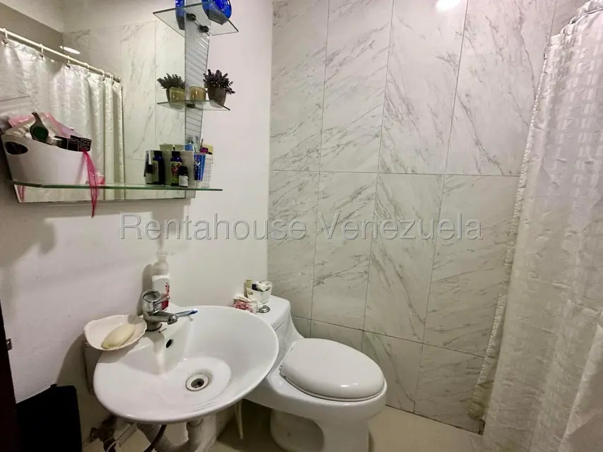 Apartamento (1 Nivel) en Venta en La Campiña, Distrito Metropolitano - 10