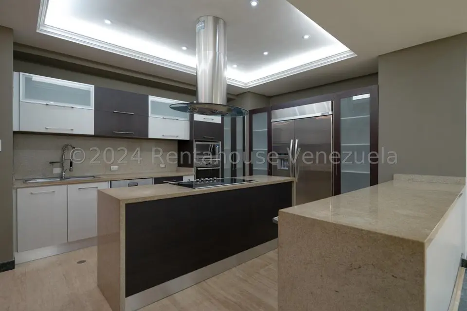 Apartamento (Multiples Niveles) en Alquiler en La Tahona, Distrito Metropolitano - 11