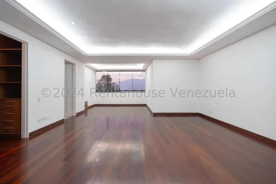 Apartamento (Multiples Niveles) en Alquiler en La Tahona, Distrito Metropolitano - 15