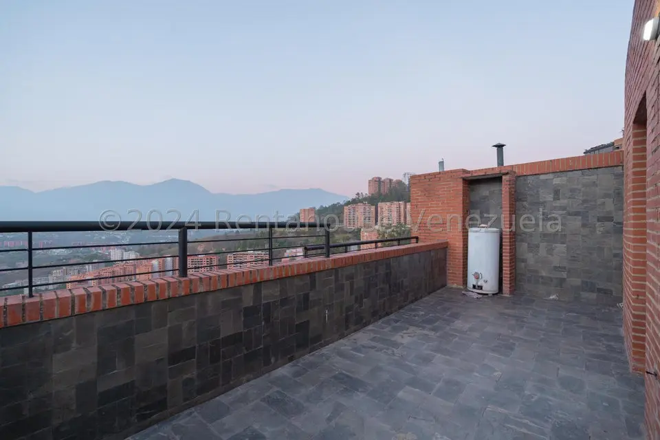 Apartamento (Multiples Niveles) en Alquiler en La Tahona, Distrito Metropolitano - 33