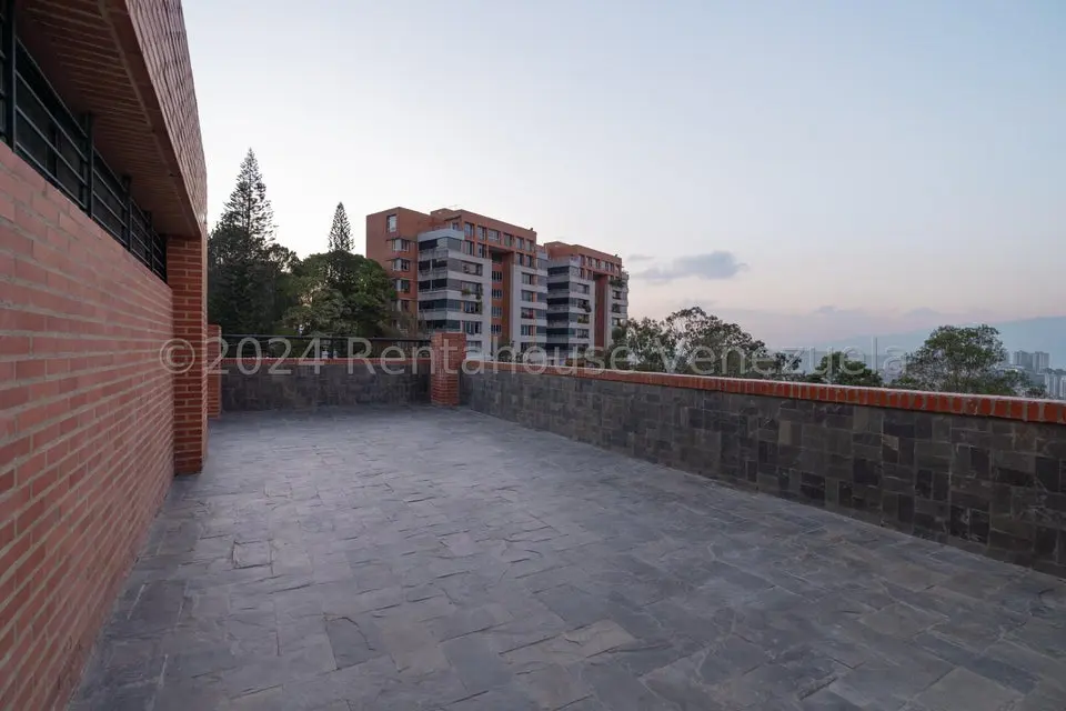 Apartamento (Multiples Niveles) en Alquiler en La Tahona, Distrito Metropolitano - 34