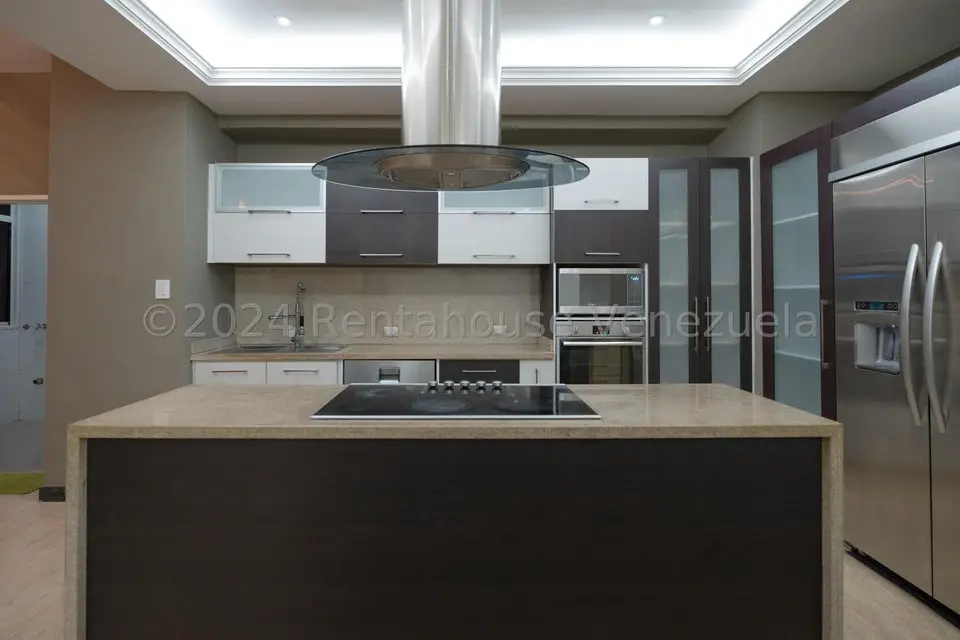 Apartamento (Multiples Niveles) en Alquiler en La Tahona, Distrito Metropolitano - 8