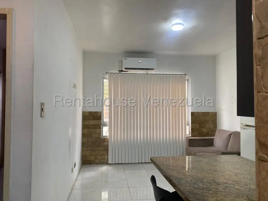 Apartamento (1 Nivel) en Venta en El Polvero, Carabobo - 3