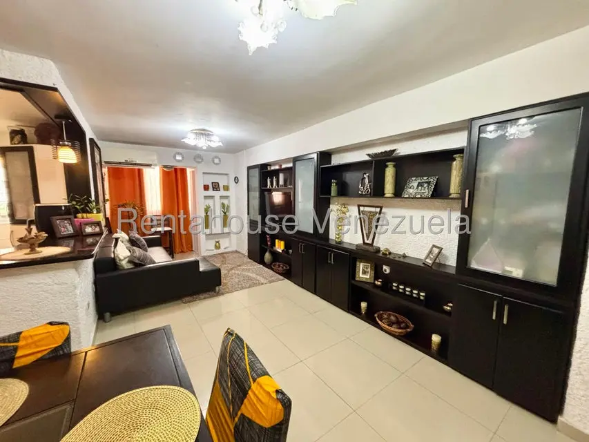 Apartamento (1 Nivel) en Venta en Nueva Segovia, Lara - 3