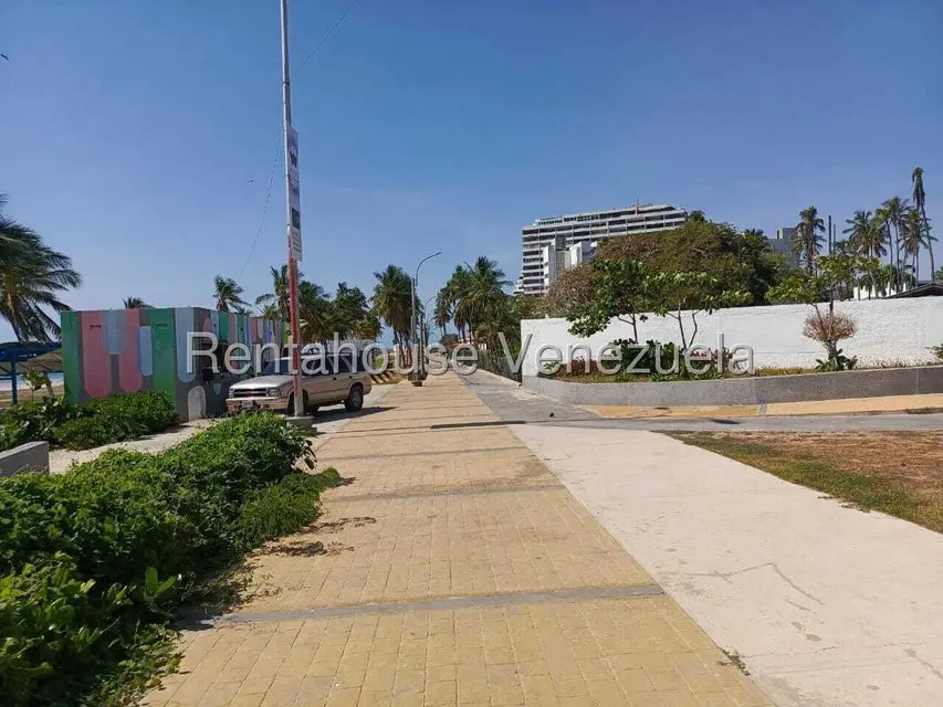 Terreno (Comercial) en Venta en Porlamar, Nueva Esparta - 11