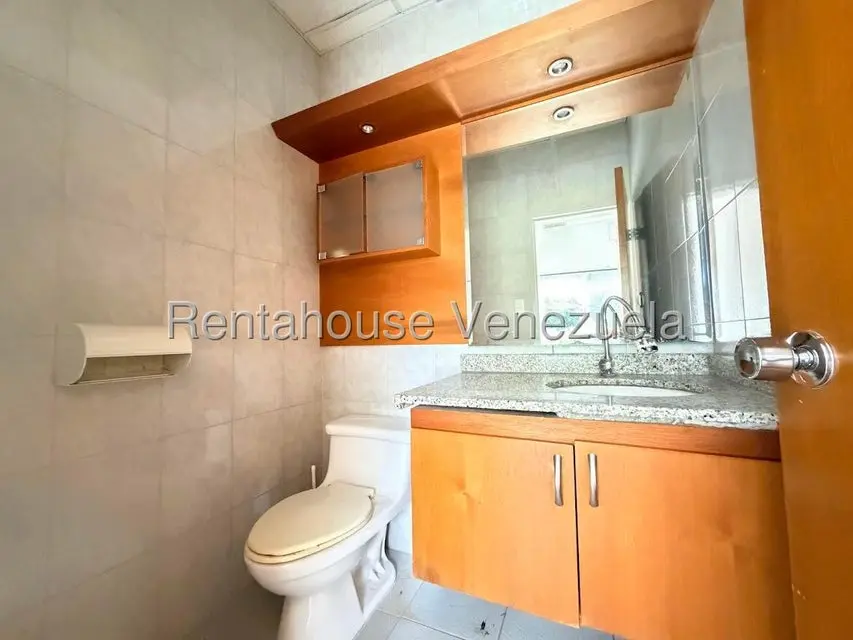 Comercial (Local Comercial) en Alquiler en Centro, Lara - 16