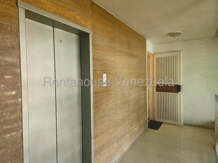 Apartamento (1 Nivel) en Venta en Los Caobos, Distrito Metropolitano - 2