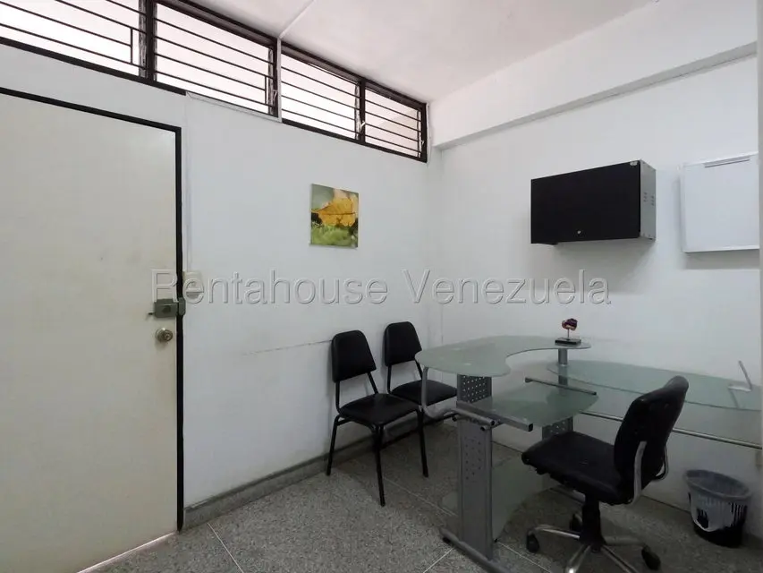 Comercial (Consultorio Medico) en Alquiler en Parroquia El Cuji, Lara - 14