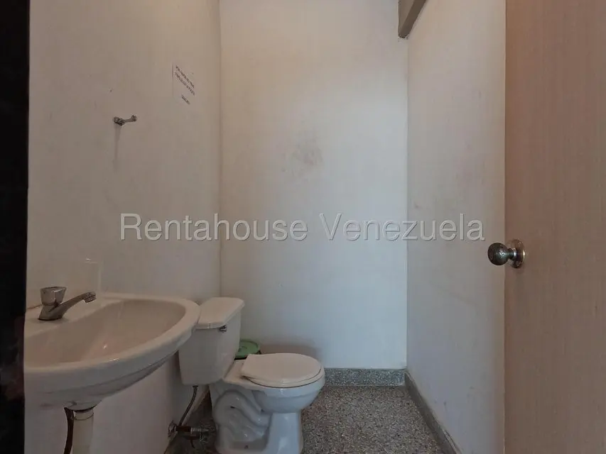 Comercial (Consultorio Medico) en Alquiler en Parroquia El Cuji, Lara - 15