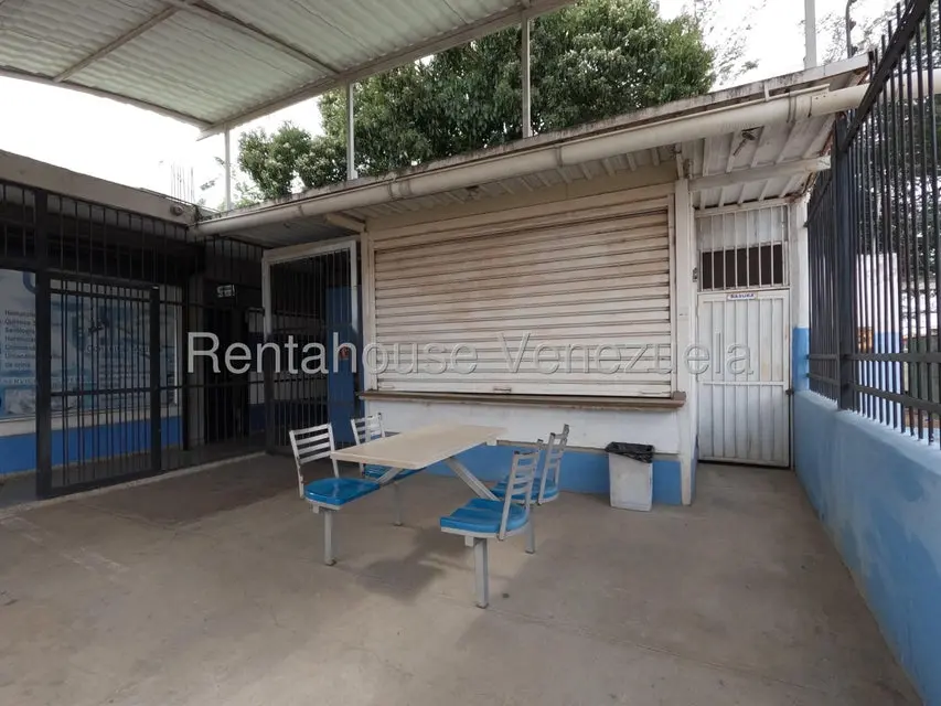 Comercial (Consultorio Medico) en Alquiler en Parroquia El Cuji, Lara - 5