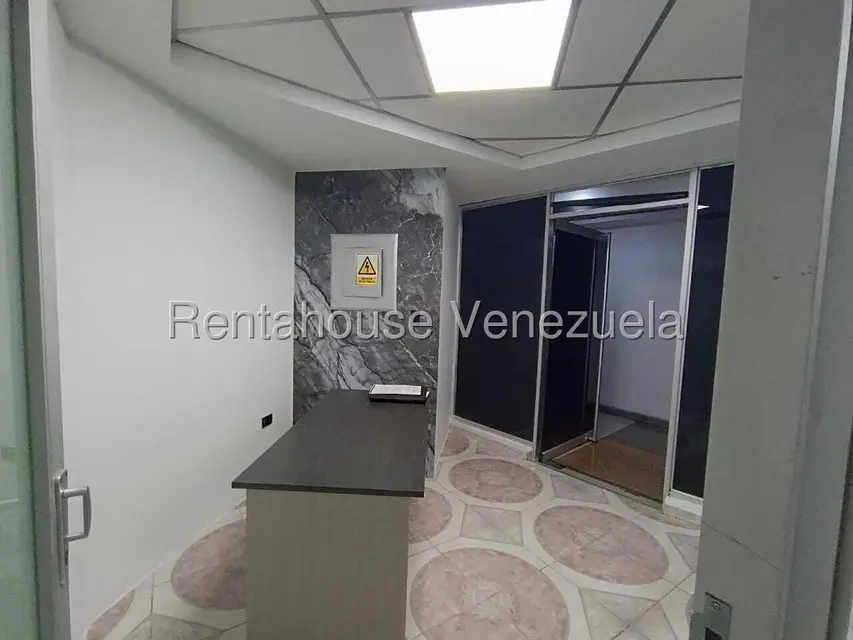 Comercial (Oficina) en Alquiler en El Viñedo, Carabobo - 13