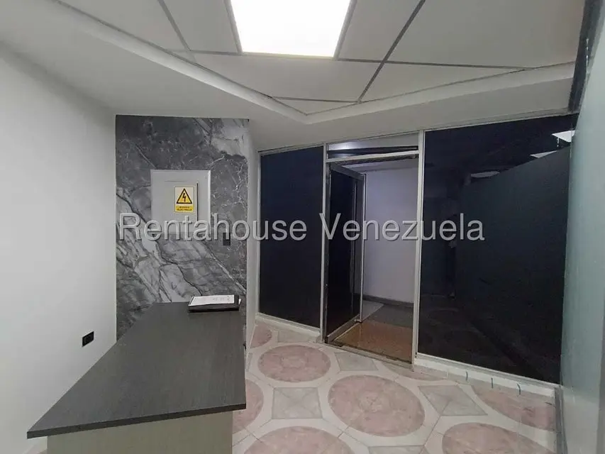 Comercial (Oficina) en Alquiler en El Viñedo, Carabobo - 14