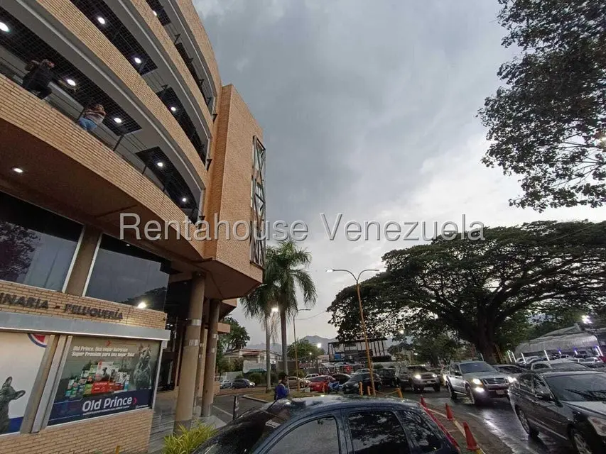 Comercial (Oficina) en Alquiler en El Viñedo, Carabobo - 21