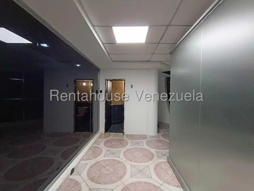 Comercial (Oficina) en Alquiler en El Viñedo, Carabobo - 6