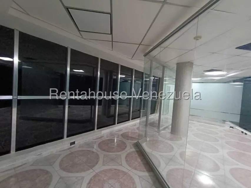 Comercial (Oficina) en Alquiler en El Viñedo, Carabobo - 7