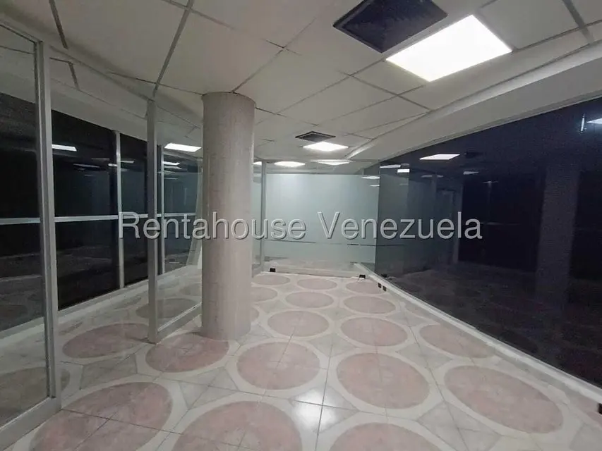 Comercial (Oficina) en Alquiler en El Viñedo, Carabobo - 10